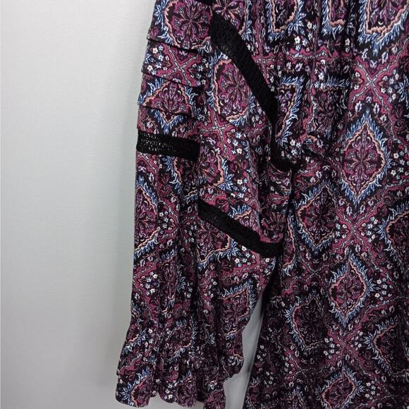 EUC Lane Bryant Off or On the Shoulder Top with Lace Size 18/30 (2X) Boho - Picture 3 of 6